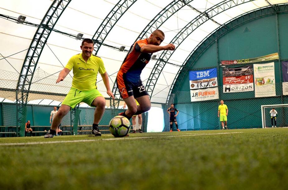 teren fotbal brasov