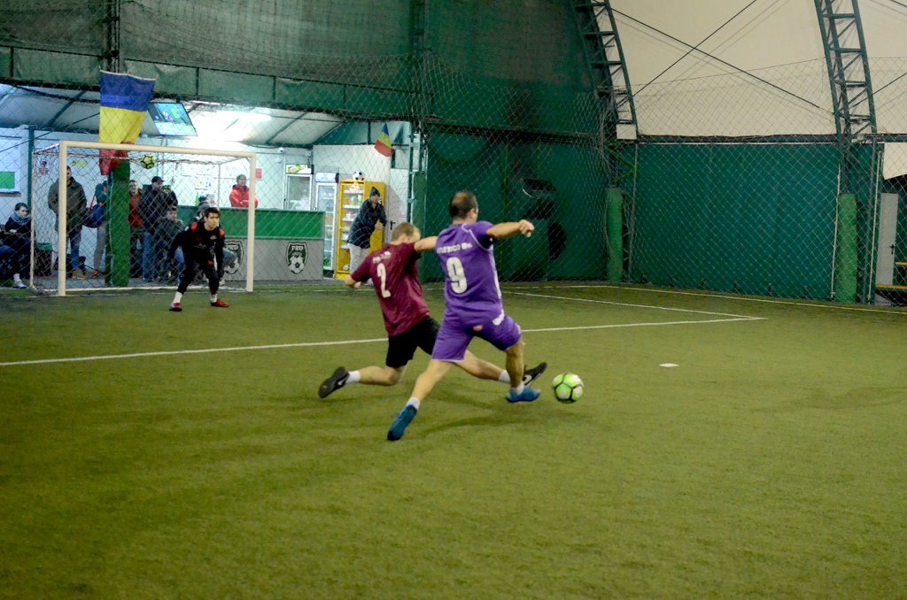 Ares, Atletico Brasov, teren fotbal brasov