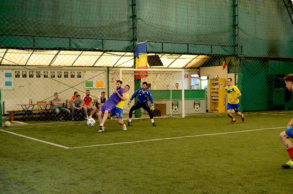 10 Curat, Tudoriada Rasnov, teren fotbal brasov