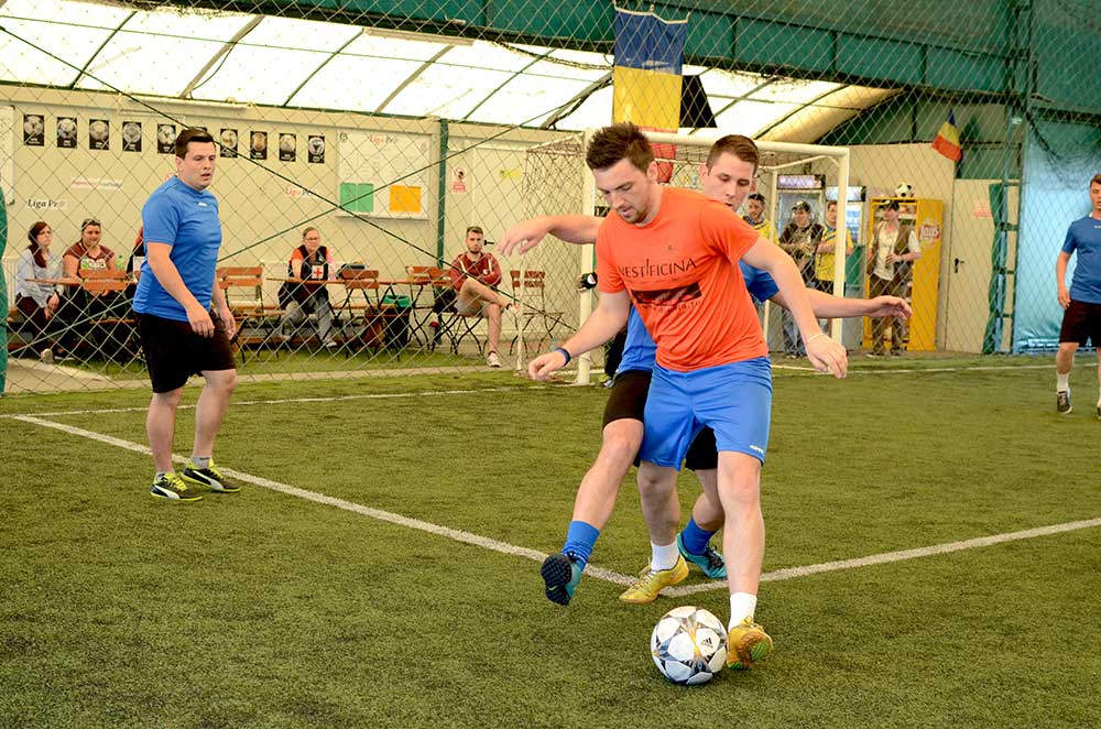 Vestificina, Academia TRB, teren fotbal brasov