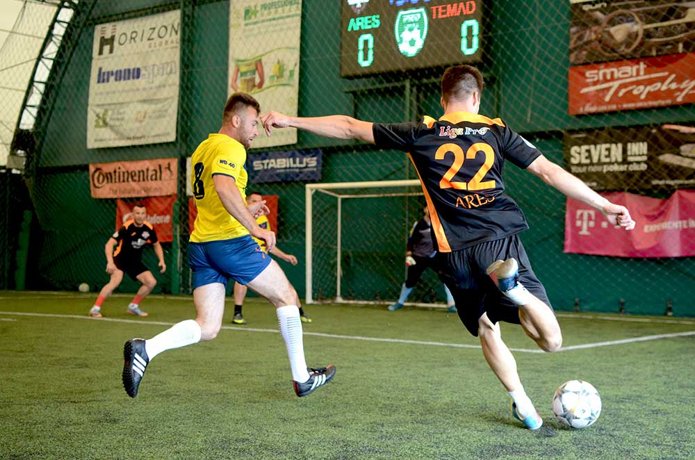 ares–temad-(5) Ares, Temad, teren fotbal brasov