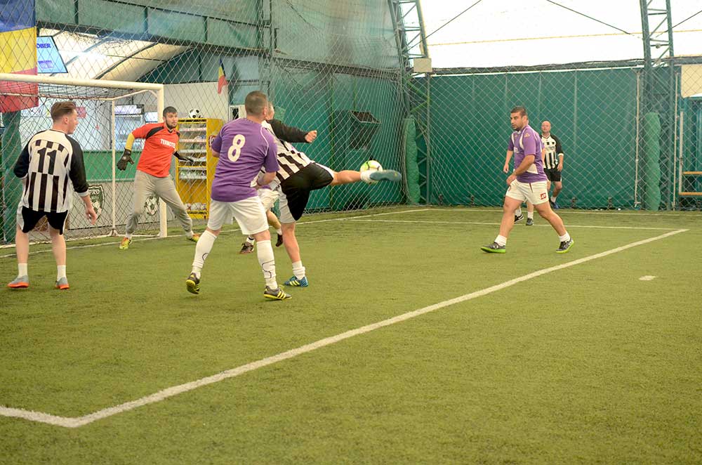 termotel–ren-pavimenti-(5) Termotel, Ren Pavimenti, teren de fotbal brasov
