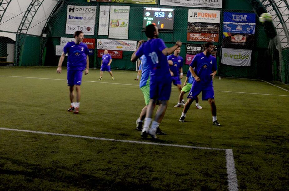 10 curat, losan, minifotbal brasov