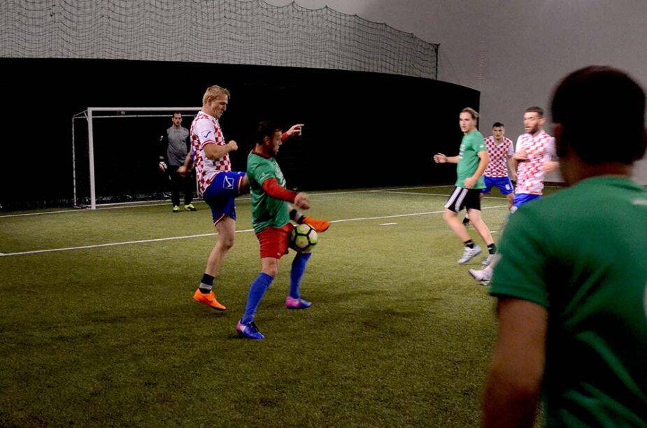 constelat construct, dedicco, teren fotbal brasov