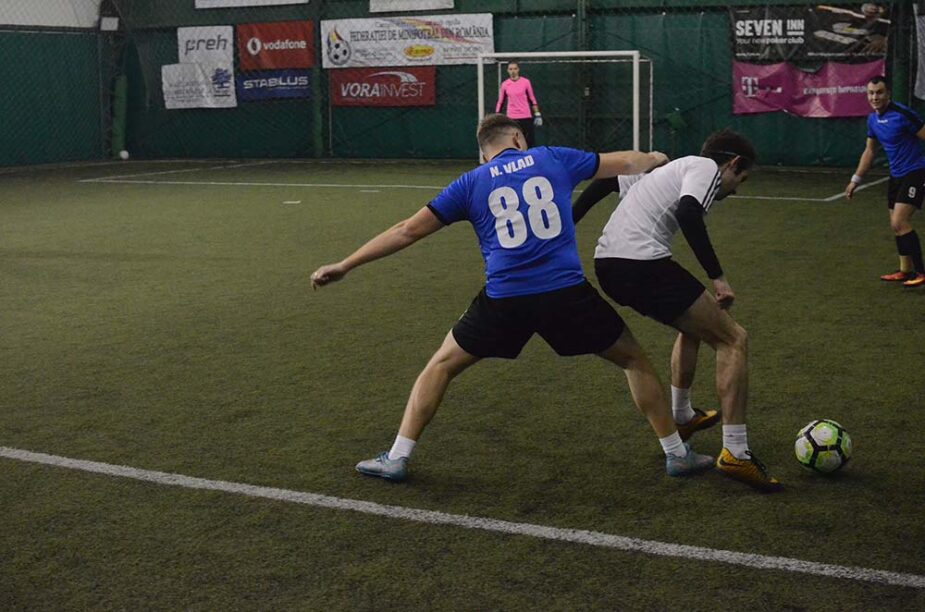 hod-chimex–blue-rage-(15) hod-chimex, blue rage, teren fotbal brasov